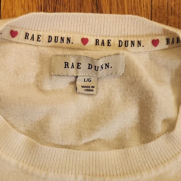 Rae Dunn Red L'Amour White Crewneck Sweater Shirt Women's Size Large - Picture 3 of 11